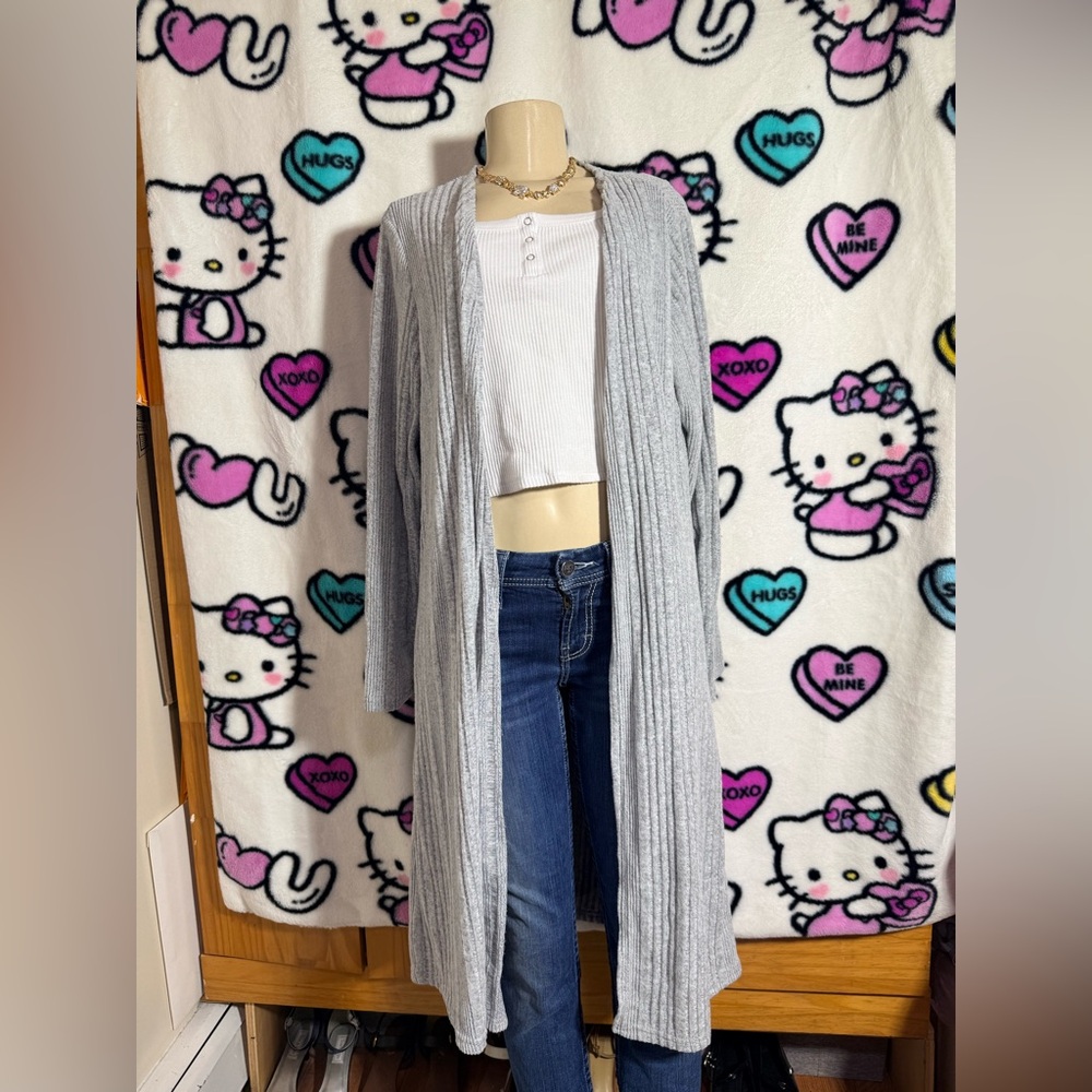 Elegant Long Gray Cardigan for Women